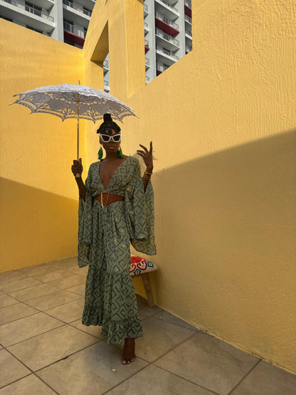 Kira Kimono